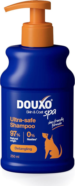 Douxo Spa 2 in 1 Detangling Dog Shampoo, 250ml