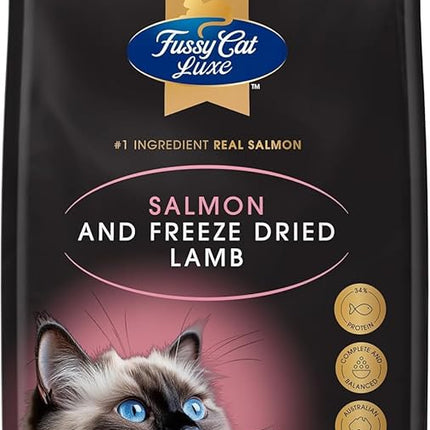 Fussy Cat Luxe Dry Cat Food, Salmon and Freeze Dried Lamb 750g - Real Salmon & Freeze-Dried Lamb for Premium Taste, 34% Protein & Complete Nutrition