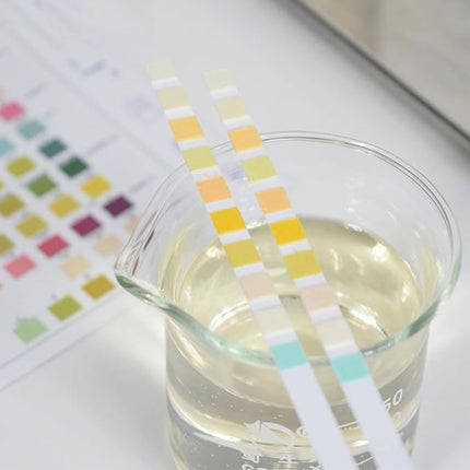 10-Parameter Urine Test Strips 10 in 1 UTI Test Kit for Cat & Dog Pets Diabetes Urinalysis Testing Urinalysis Reagent Strips Multi-Parameter Urine Test Strip for Urinary Tract InfectionUTI