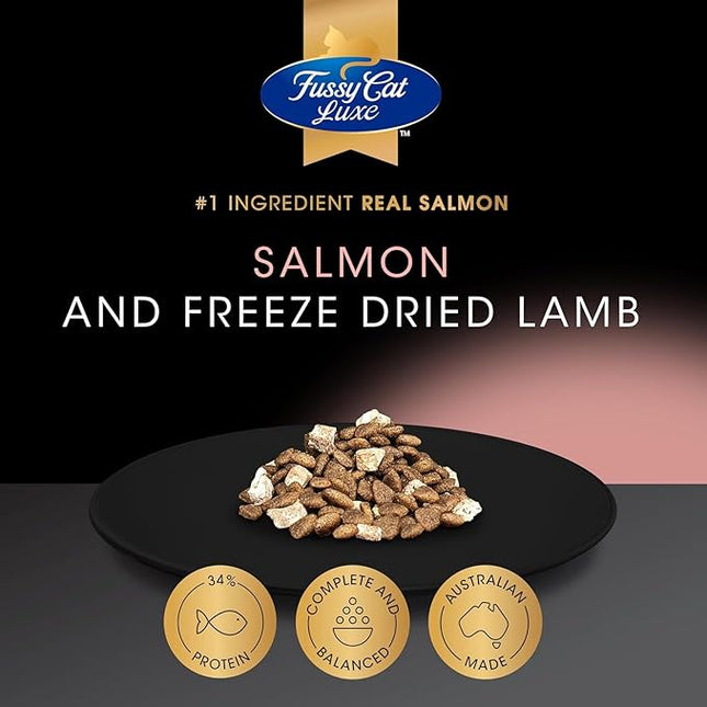 Fussy Cat Luxe Dry Cat Food, Salmon and Freeze Dried Lamb 750g - Real Salmon & Freeze-Dried Lamb for Premium Taste, 34% Protein & Complete Nutrition