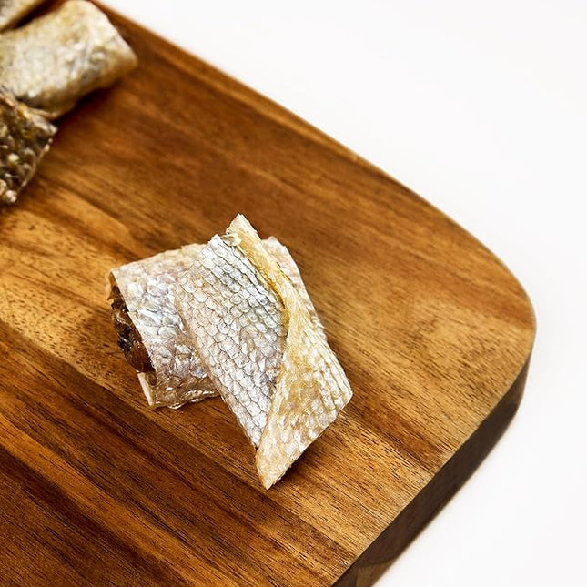 ALFIE'S TREATOS Salmon Skin Dog Treats (75g)