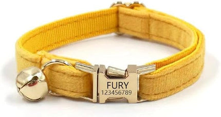 Customized Soft Artificial Velvet Cat Collar, Personalized Cat Tag, Laser Engraved Metal Button Cat Collar, Neck Circumference 16-26 CM, (White-S)